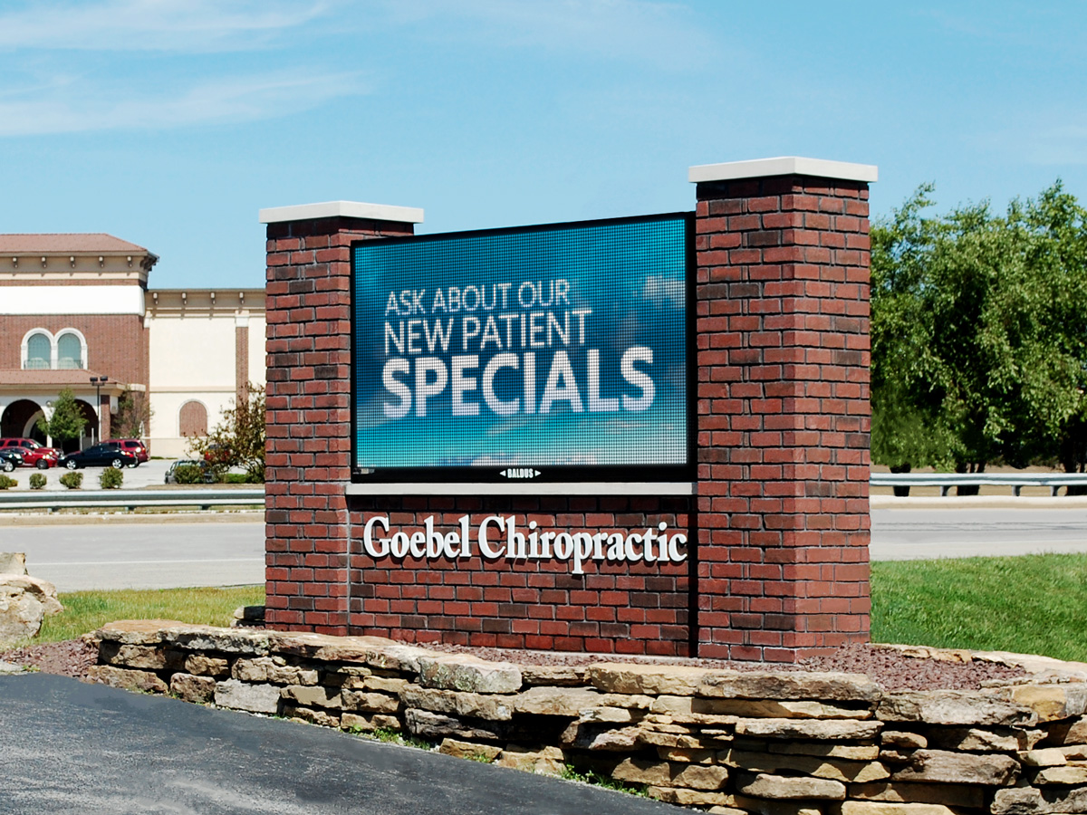 Outdoor Digital Signage Wide Area Media